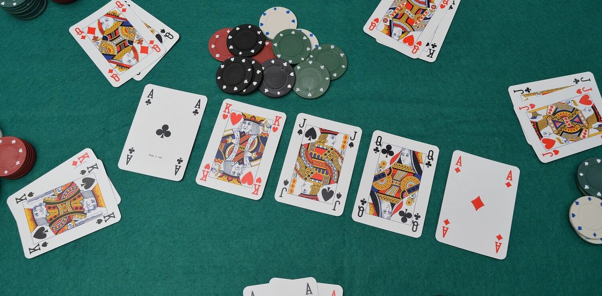 Winpkr Game کیسینو میں پوکر گیمز